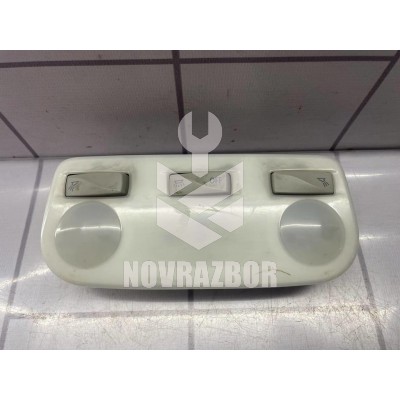 Плафон салонный Renault Megane 3 09-16 Плафон салонный Renault Megane 3 09-16