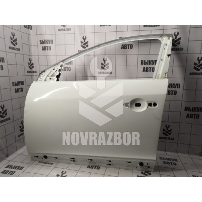 Дверь передняя левая Renault Megane 3 09-16