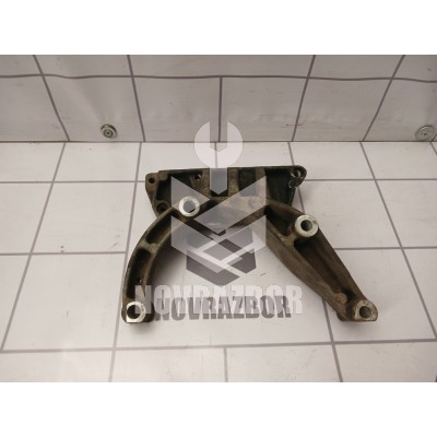 Кронштейн гидроусилителя Ford Focus 1 1998-2004 Кронштейн гидроусилителя Ford Focus 1 1998-2004