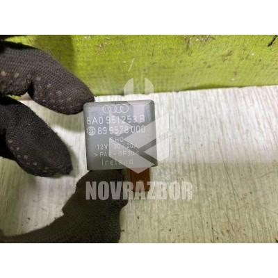 Реле VW Passat B5 96-00 Реле VW Passat B5 96-00