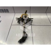 Ограничитель двери Renault Megane 3 09-16