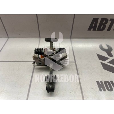 Ограничитель двери Renault Megane 3 09-16