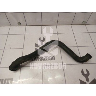 Патрубок отопителя Audi 80 90 B3 86-91 Патрубок отопителя Audi 80 90 B3 86-91