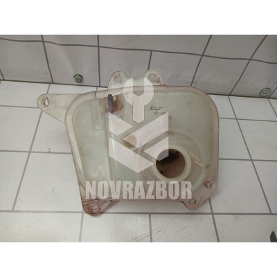 Бачок расширительный Audi 80  90  B3  86-91