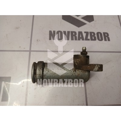 Цилиндр сцепления рабочий Audi 80 90 B3 86-91 Цилиндр сцепления рабочий Audi 80 90 B3 86-91