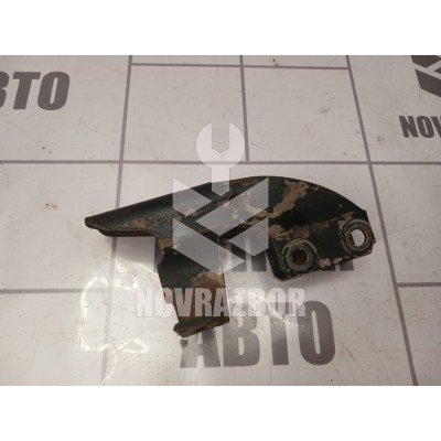 Крепеж рулевой рейки Audi 80 90 B3 86-91 Крепеж рулевой рейки Audi 80 90 B3 86-91