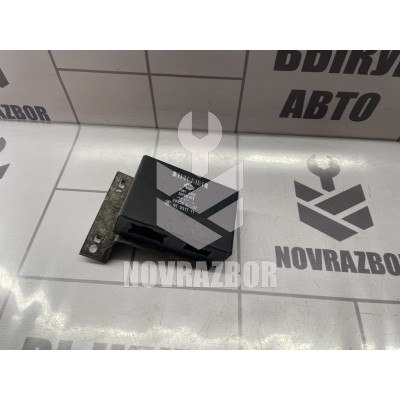 Блок управления центральным замком Nissan Primera P11 96-02