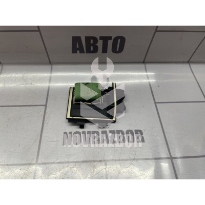 Резистор отопителя Audi 80  90  B3  86-91