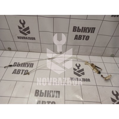 Трос открывания двери Audi 80 90 B3 86-91 Трос открывания двери Audi 80 90 B3 86-91
