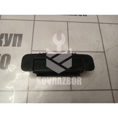 Ручка двери задней наружная левая Audi 80 90 B3 86-91 Ручка двери задней наружная левая Audi 80 90 B3 86-91