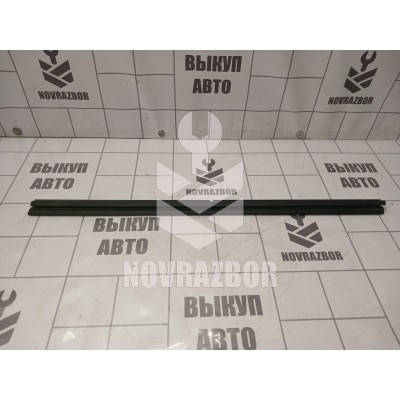 Уплотнитель стекла двери Mitsubishi Lancer 10 CX CY 07-17 Уплотнитель стекла двери Mitsubishi Lancer 10 CX CY 07-17