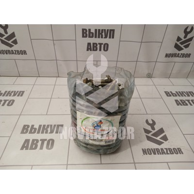 Болт Renault Megane 3 09-16