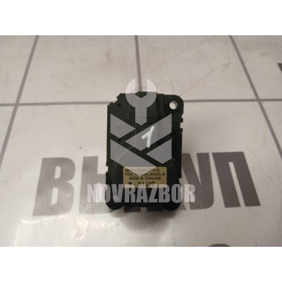 Моторчик заслонки отопителя Mitsubishi Lancer 10 CX CY 07-17 Моторчик заслонки отопителя Mitsubishi Lancer 10 CX CY 07-17