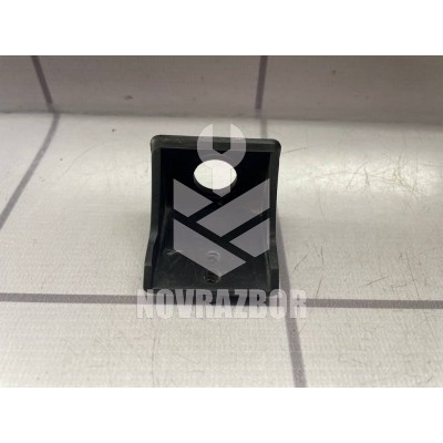 Кронштейн переднего бампера Audi 80  90  B3  86-91