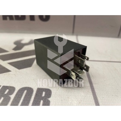 Реле Audi 80 90 B3 86-91 Реле Audi 80 90 B3 86-91