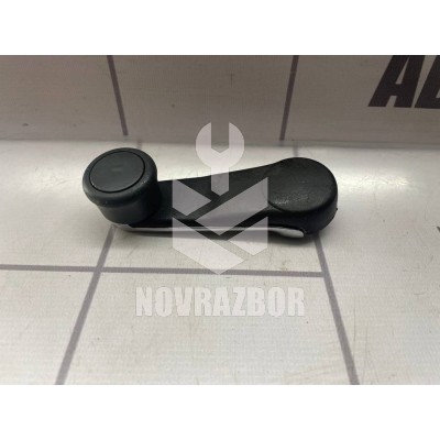 Ручка стеклоподъемника Audi 80 90 B3 86-91 Ручка стеклоподъемника Audi 80 90 B3 86-91