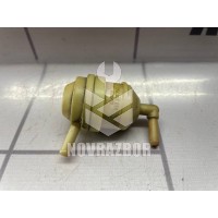 Клапан вакуумный Audi 80 90 B3 86-91