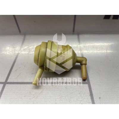 Клапан вакуумный Audi 80 90 B3 86-91 Клапан вакуумный Audi 80 90 B3 86-91