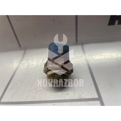 Датчик включения вентилятора Audi 80 90 B3 86-91 Датчик включения вентилятора Audi 80 90 B3 86-91