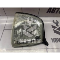 Указатель поворота правый белый Audi 80  90  B3  86-91