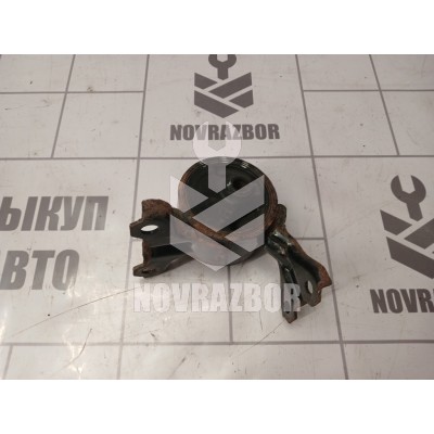 Опора КПП левая Mitsubishi Lancer 10 CX CY 07-17 Опора КПП левая Mitsubishi Lancer 10 CX CY 07-17
