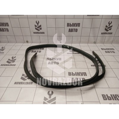 Уплотнитель Renault Logan 2005-2014 Уплотнитель Renault Logan 2005-2014