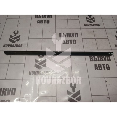 Накладка стекла заднего правого Renault Logan 2005-2014 Накладка стекла заднего правого Renault Logan 2005-2014