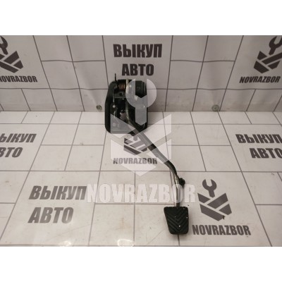 Педаль сцепления Mitsubishi Lancer 10 CX  CY 07-17