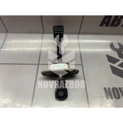 Ограничитель двери Mitsubishi Lancer 10 CX CY 07-17 Ограничитель двери Mitsubishi Lancer 10 CX CY 07-17