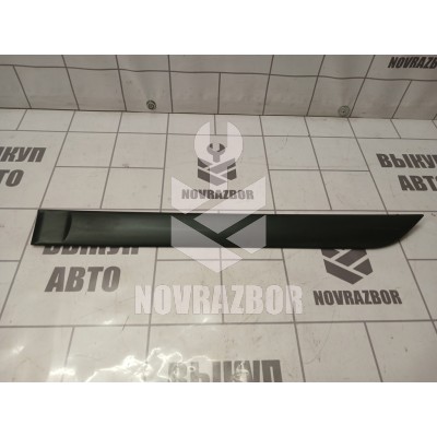 Молдинг задней левой двери Ford Focus 1 1998-2004