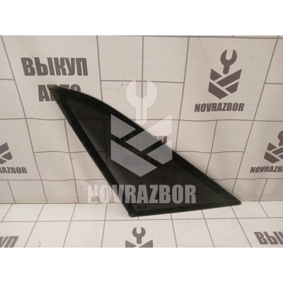 Стекло кузовное глухое левое Audi 80 90 B3 86-91 Стекло кузовное глухое левое Audi 80 90 B3 86-91