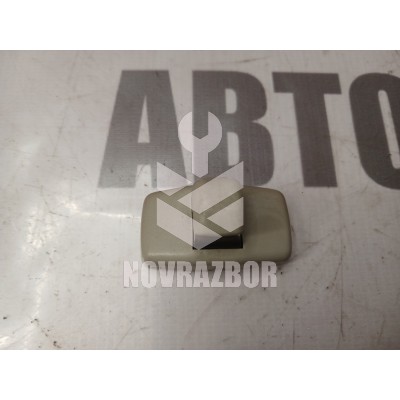 Крючок солнцезащитного козырька Audi 80 90 B3 86-91 Крючок солнцезащитного козырька Audi 80 90 B3 86-91