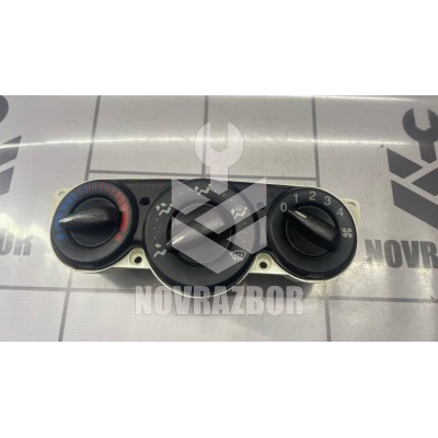 Блок управления печкой Ford Focus 1 1998-2004 Блок управления печкой Ford Focus 1 1998-2004