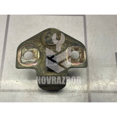 Ответная часть замка двери Ford Focus 1 1998-2004 Ответная часть замка двери Ford Focus 1 1998-2004