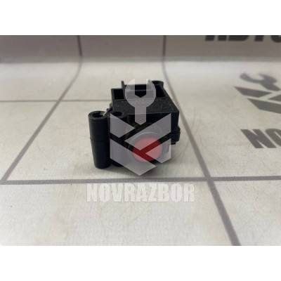 Выключатель Ford Focus 1 1998-2004 Выключатель Ford Focus 1 1998-2004