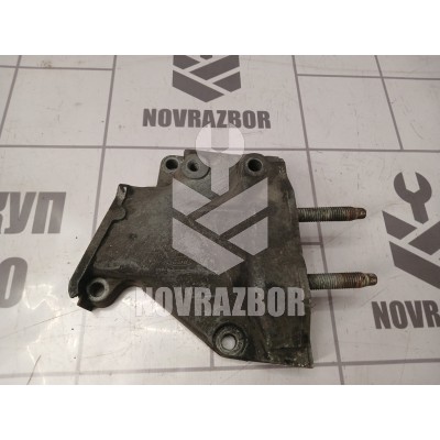 Кронштейн двигателя передний Ford Focus 1 1998-2004 Кронштейн двигателя передний Ford Focus 1 1998-2004