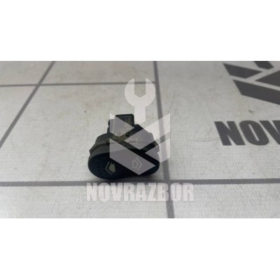 Кнопка стеклоподъемника Ford Focus 1 1998-2004 Кнопка стеклоподъемника Ford Focus 1 1998-2004