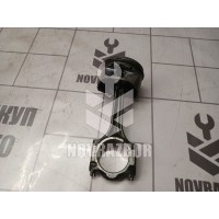 Поршень с шатуном Ford Focus 1 1998-2004