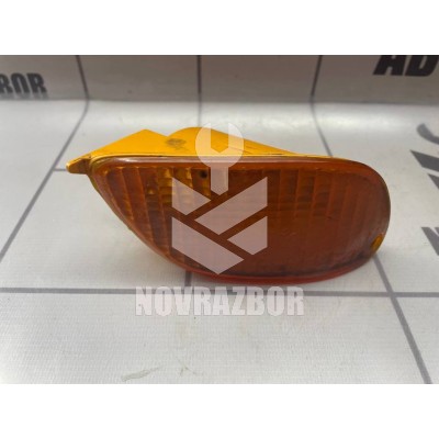 Указатель поворота в бампер правый Ford Focus 1 1998-2004