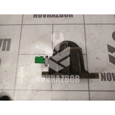 Кронштейн масляного фильтра Ford Focus 2 05-08