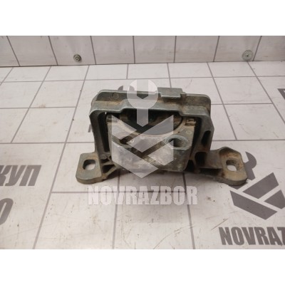 Опора двигателя правая Ford Focus 2 05-08