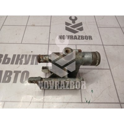 Фланец двигателя системы охлаждения Ford Focus 2 05-08