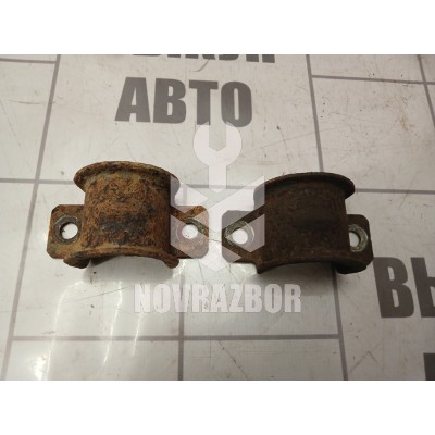 Кронштейн крепления переднего стабилизатора Ford Focus 2 05-08