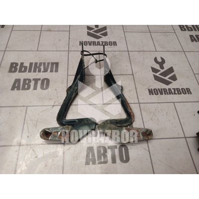 Петля капота Ford Focus 2 05-08 Петля капота Ford Focus 2 05-08