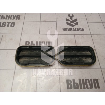 Решетка вентиляционная Ford Focus 2 05-08