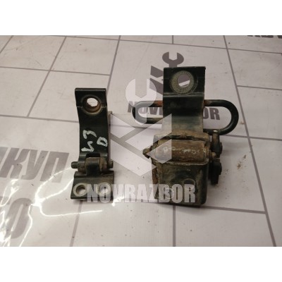 Петля двери Audi 80  90  B3  86-91