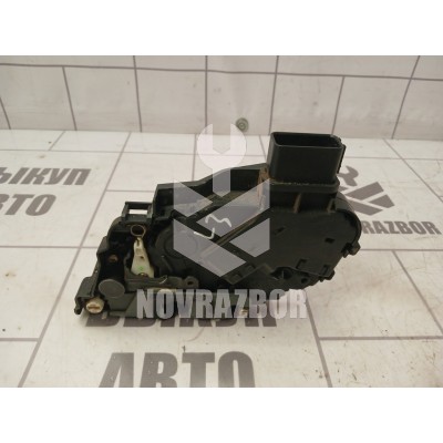 Замок двери задней левой Ford Focus 2 05-08