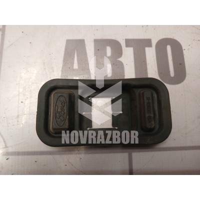 Уплотнитель Ford Focus 2 05-08