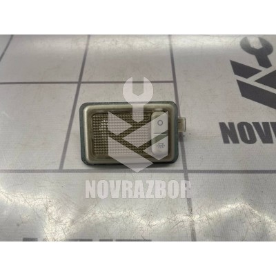 Плафон салонный Ford Focus 2 05-08 Плафон салонный Ford Focus 2 05-08