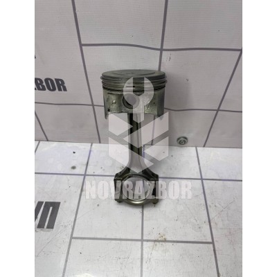 Поршень с шатуном Ford Focus 2 05-08